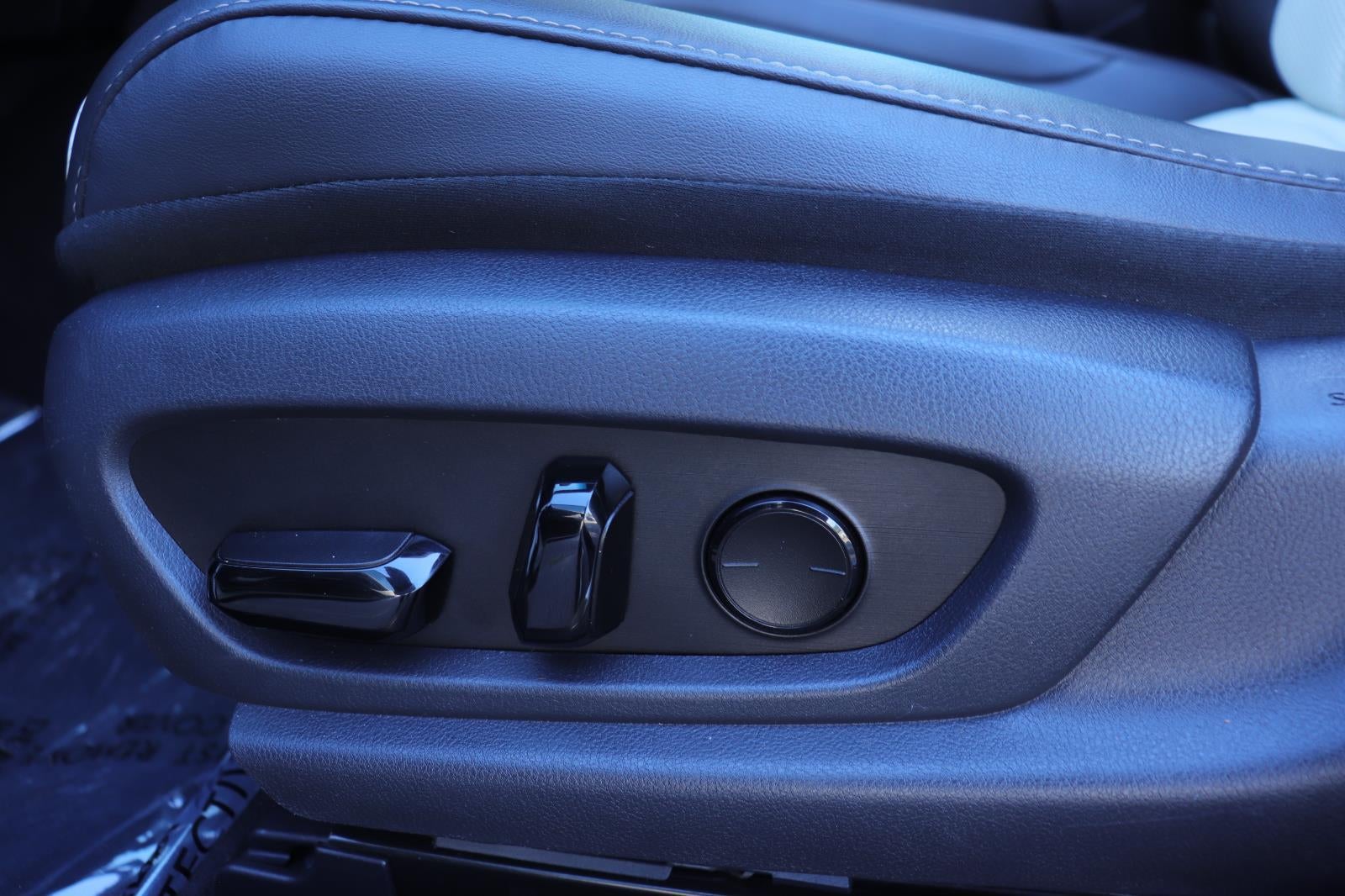 2023 Lexus ES ES 350 F SPORT Handling