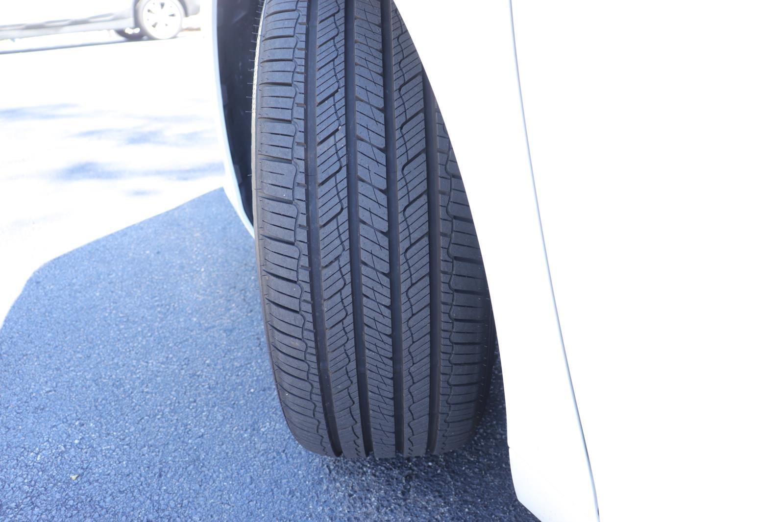 2023 Lexus ES ES 350 F SPORT Handling