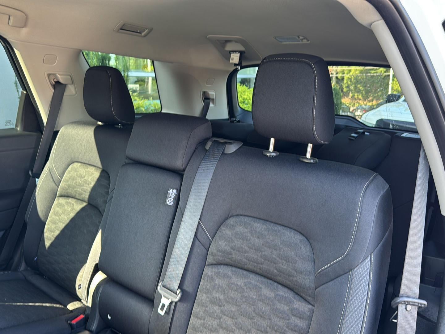 2023 Nissan Pathfinder SV