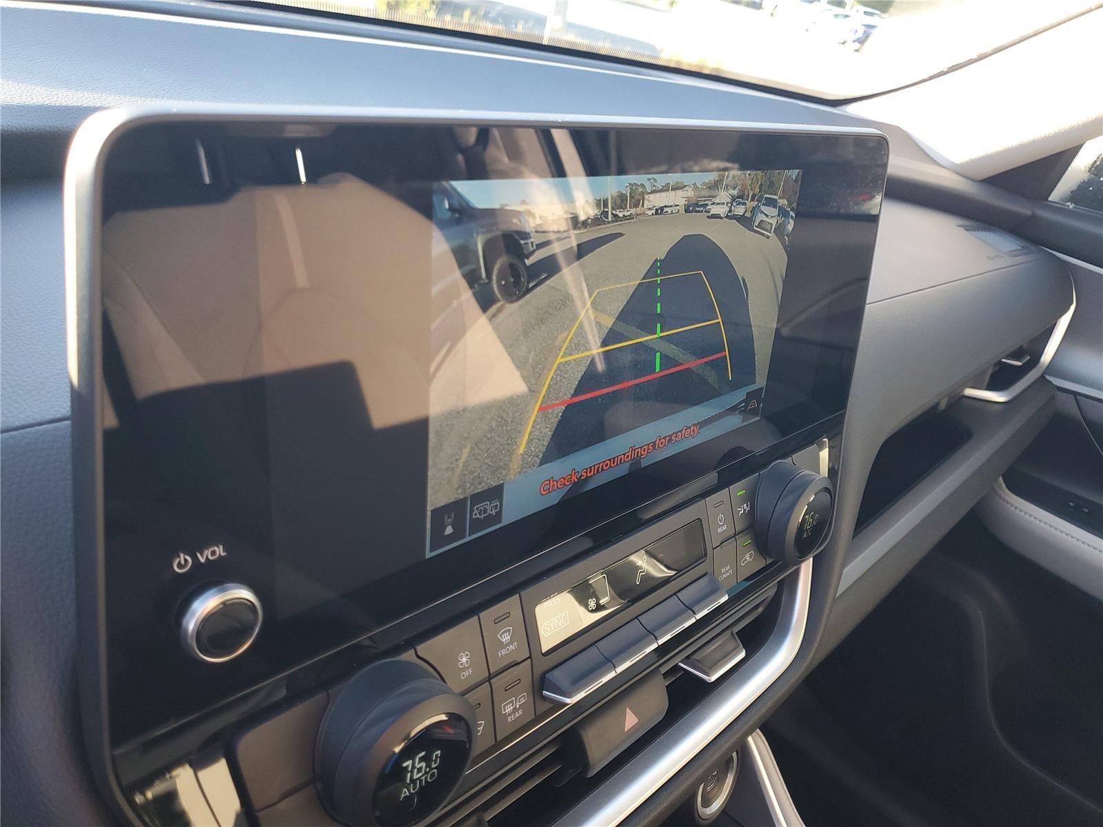 2025 Toyota Grand Highlander LE