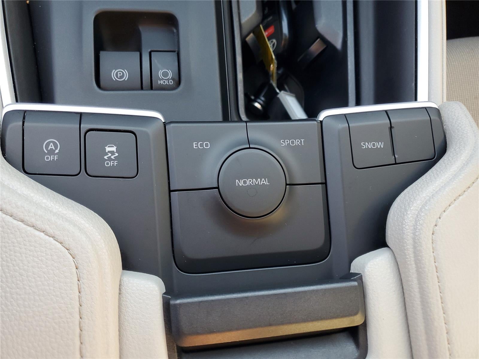 2025 Toyota Grand Highlander LE