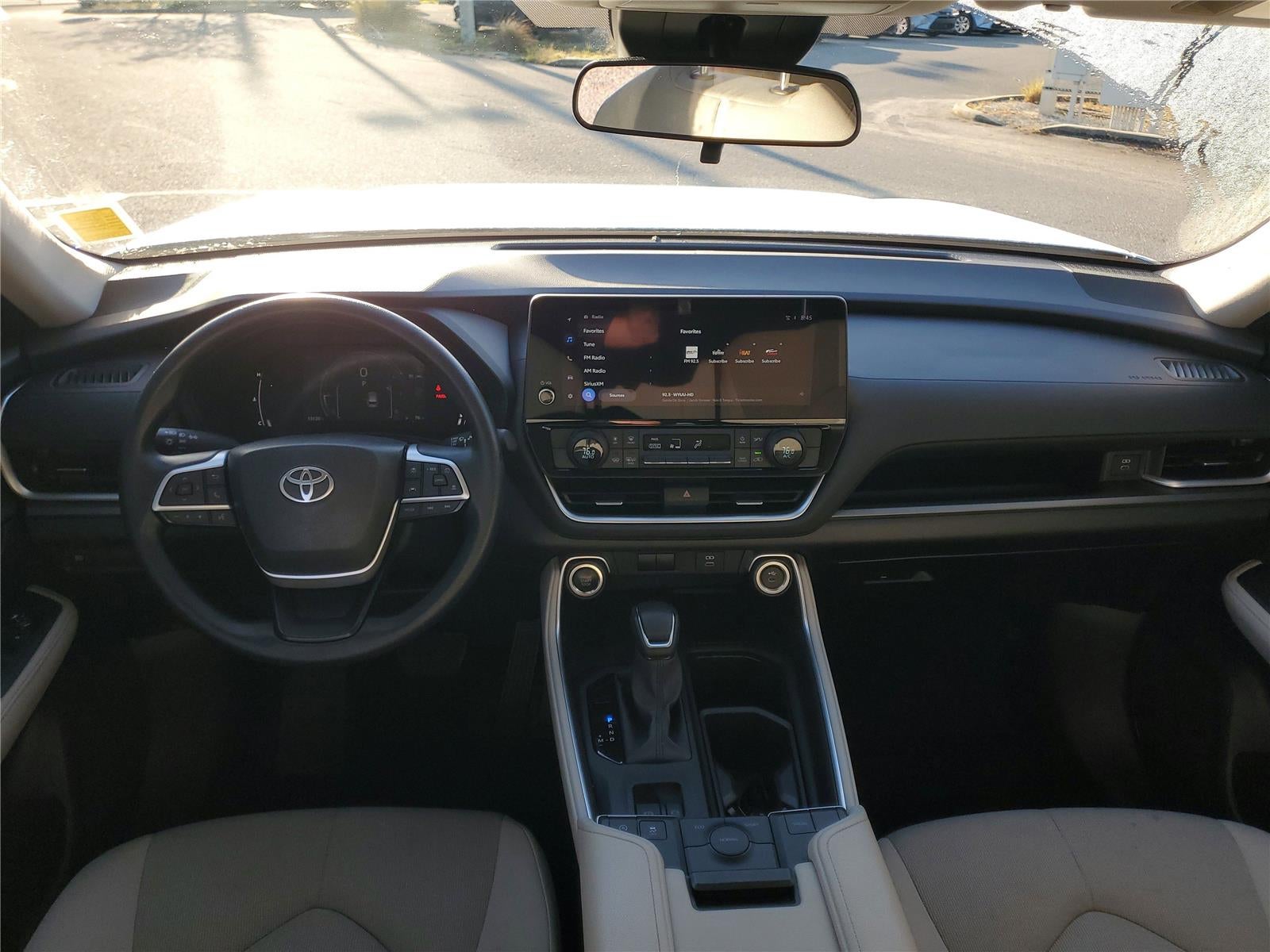 2025 Toyota Grand Highlander LE