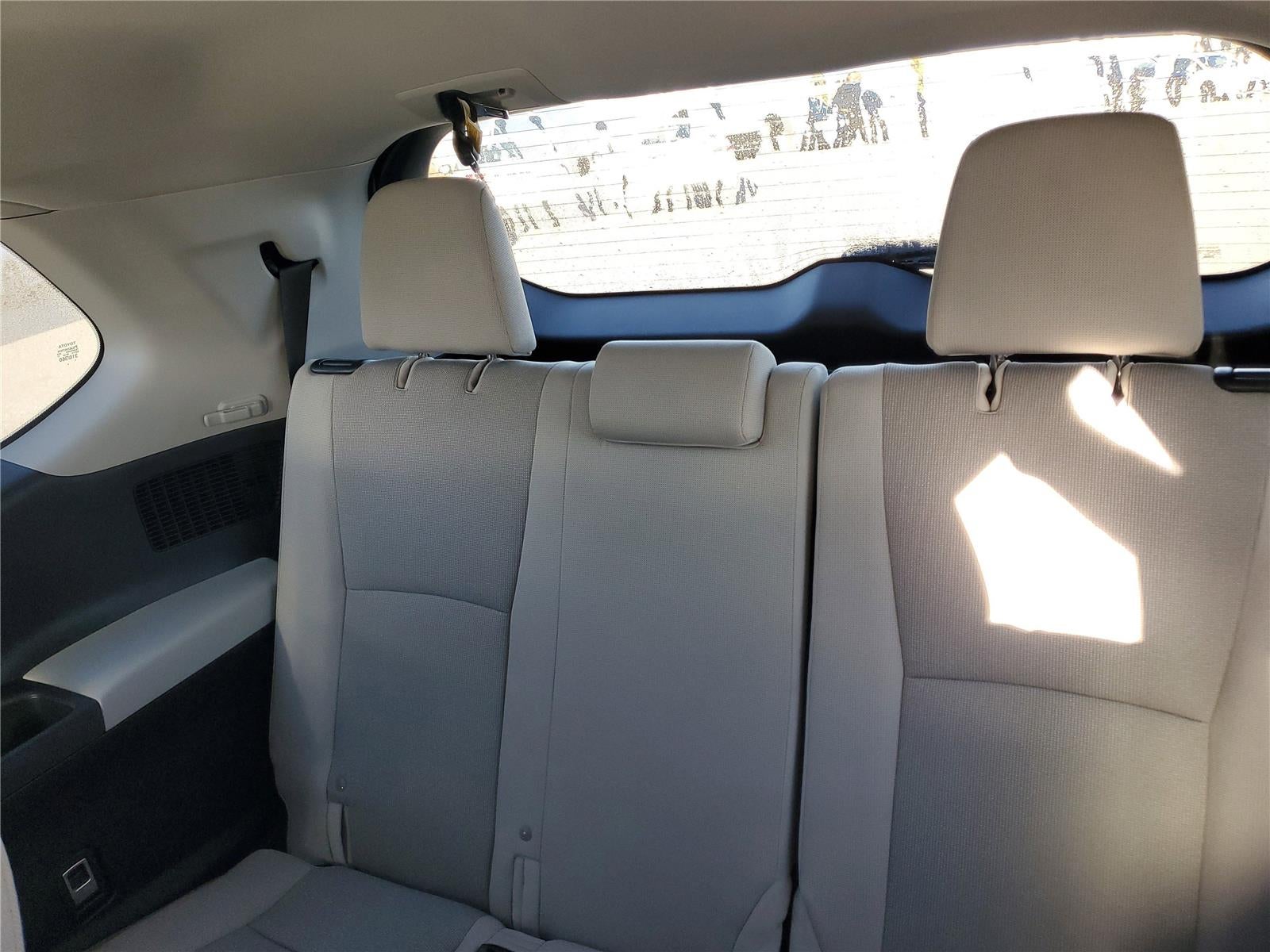 2025 Toyota Grand Highlander LE