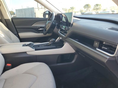 2025 Toyota Grand Highlander LE