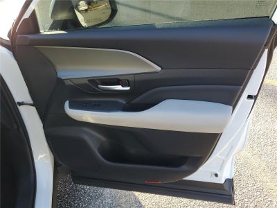 2025 Toyota Grand Highlander LE