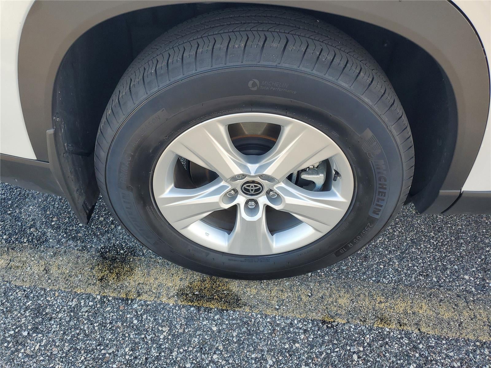 2025 Toyota Grand Highlander LE