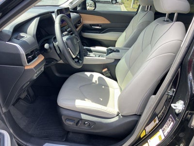 2024 Toyota Grand Highlander Platinum AWD