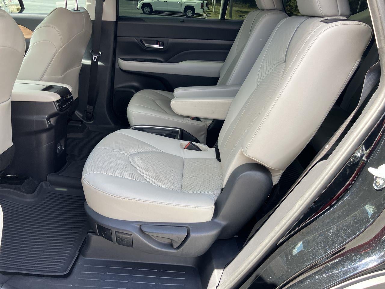 2024 Toyota Grand Highlander Platinum AWD