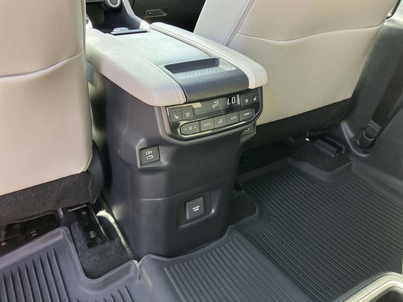 2024 Toyota Grand Highlander Platinum AWD