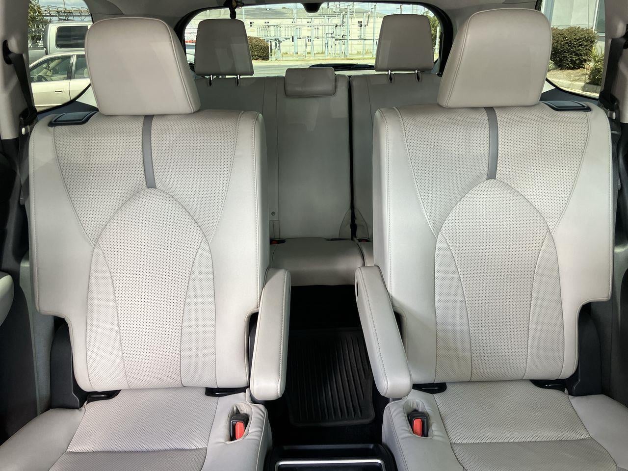 2024 Toyota Grand Highlander Platinum AWD