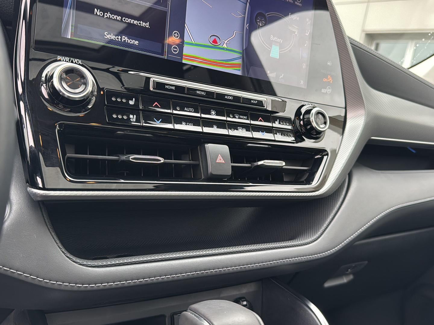 2021 Toyota Highlander Hybrid Platinum