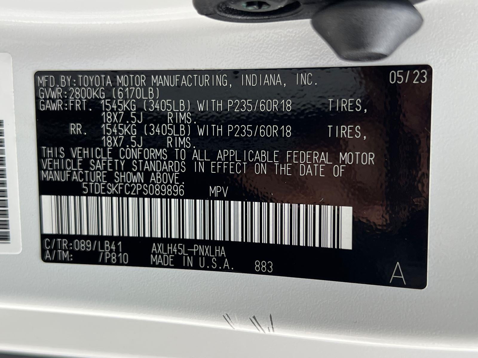 2023 Toyota Sienna Platinum