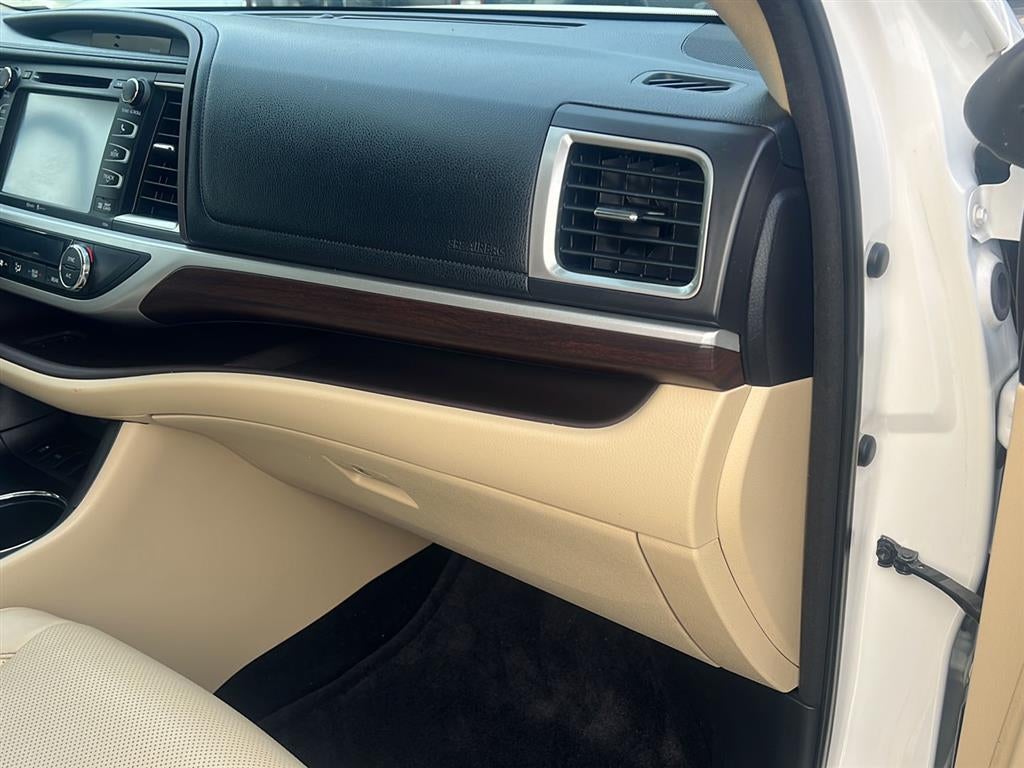 2014 Toyota Highlander Limited Platinum