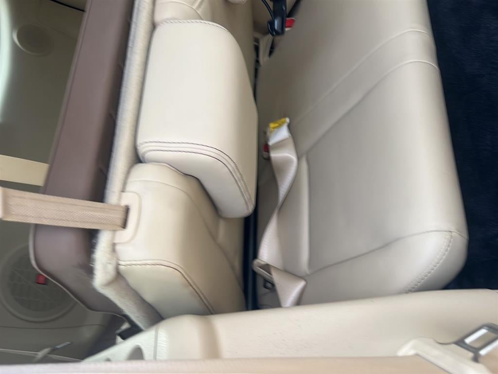 2014 Toyota Highlander Limited Platinum