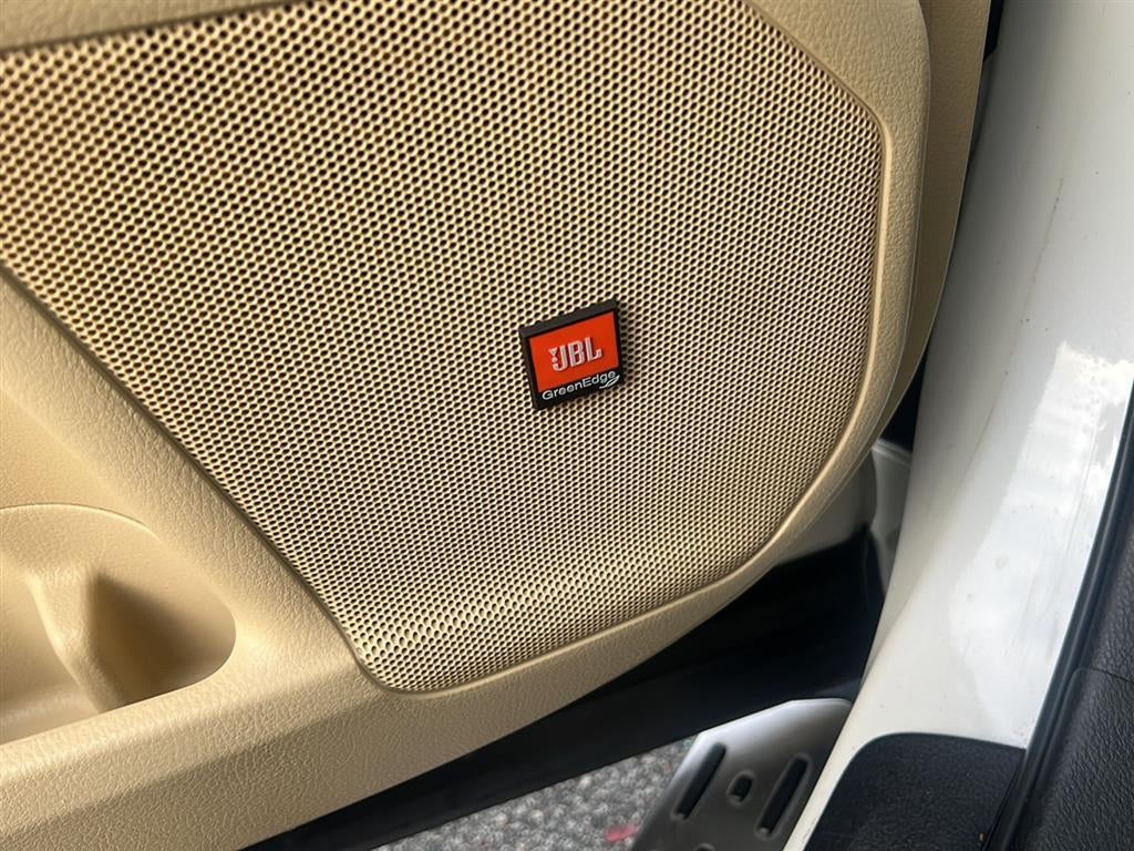 2014 Toyota Highlander Limited Platinum