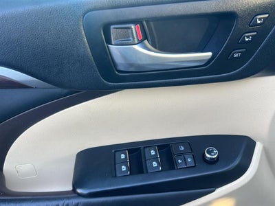 2014 Toyota Highlander Limited Platinum