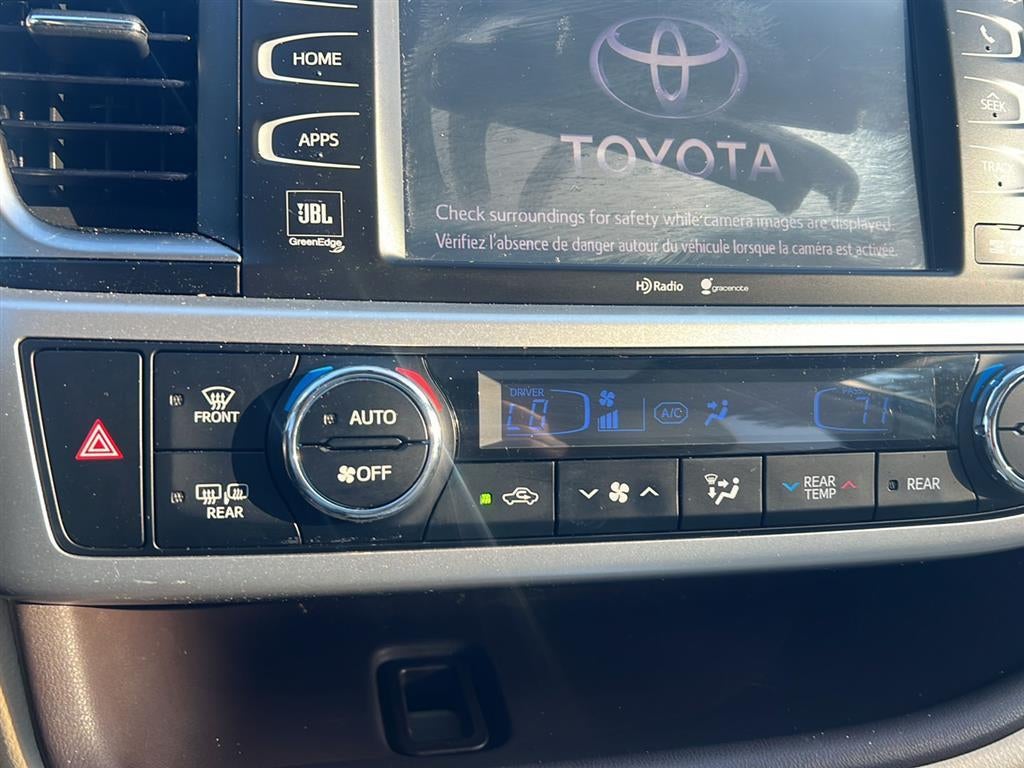 2014 Toyota Highlander Limited Platinum