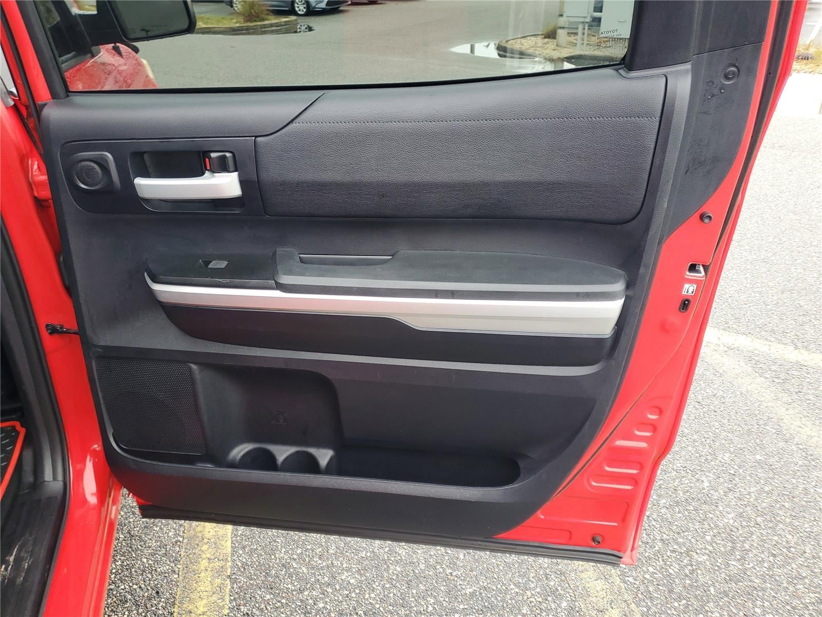 2016 Toyota Tundra Truck SR5