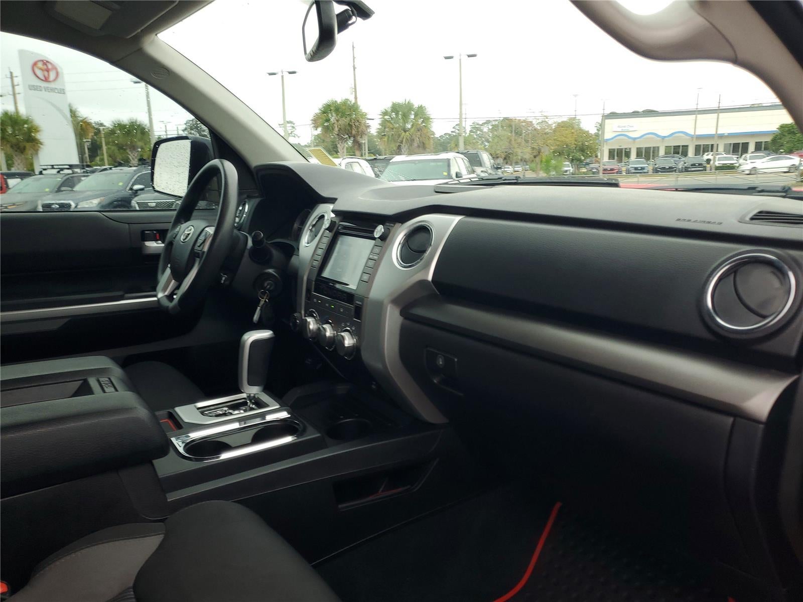 2016 Toyota Tundra Truck SR5