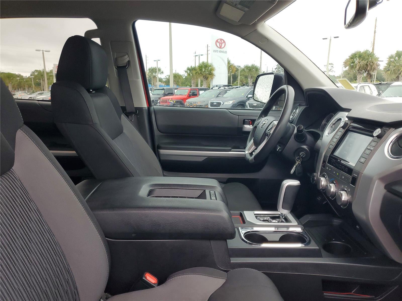 2016 Toyota Tundra Truck SR5