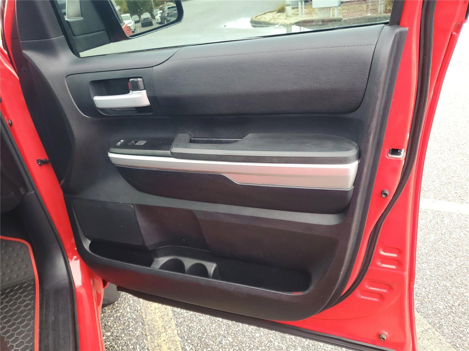 2016 Toyota Tundra Truck SR5