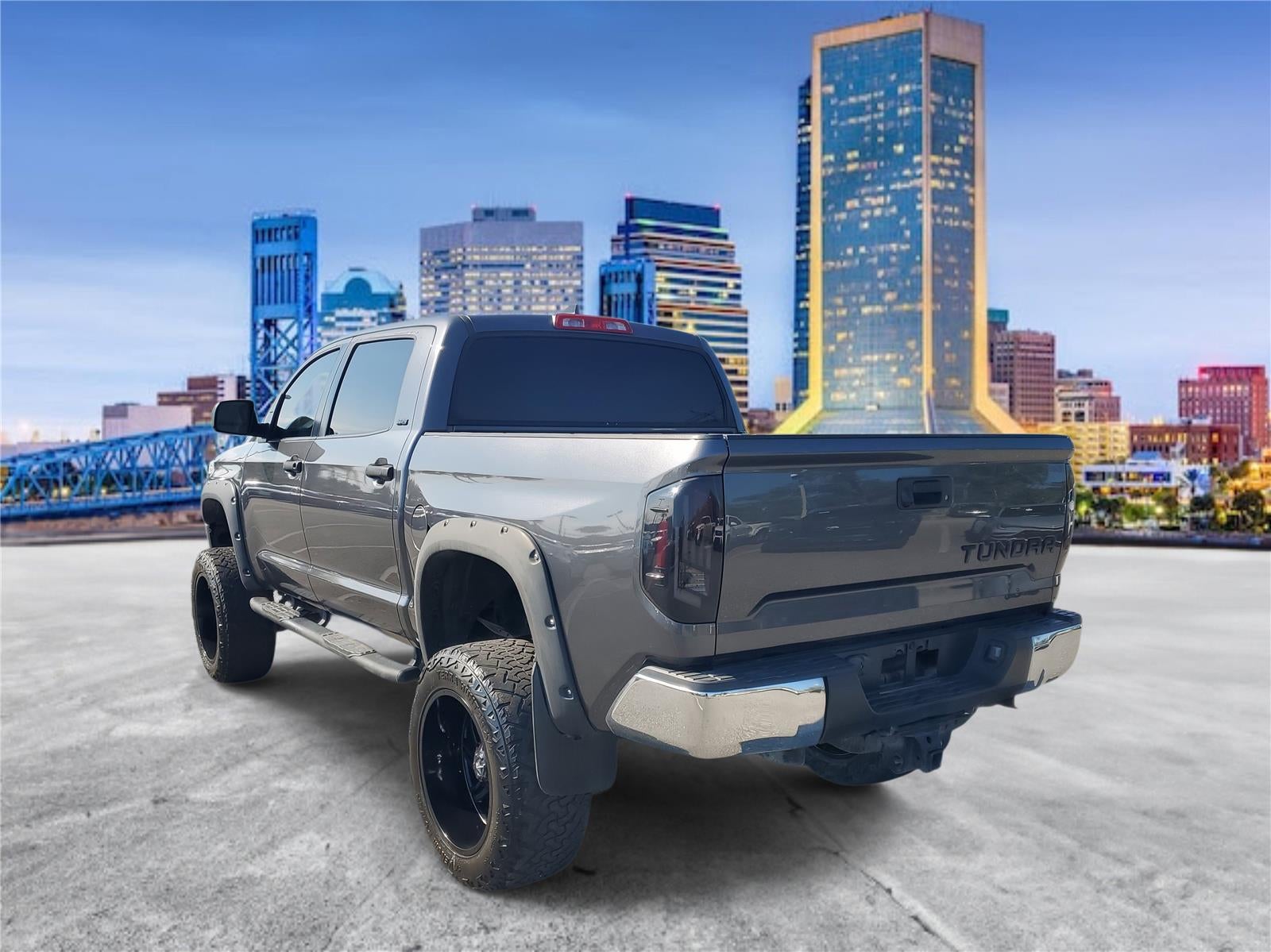 2020 Toyota Tundra 2WD SR5