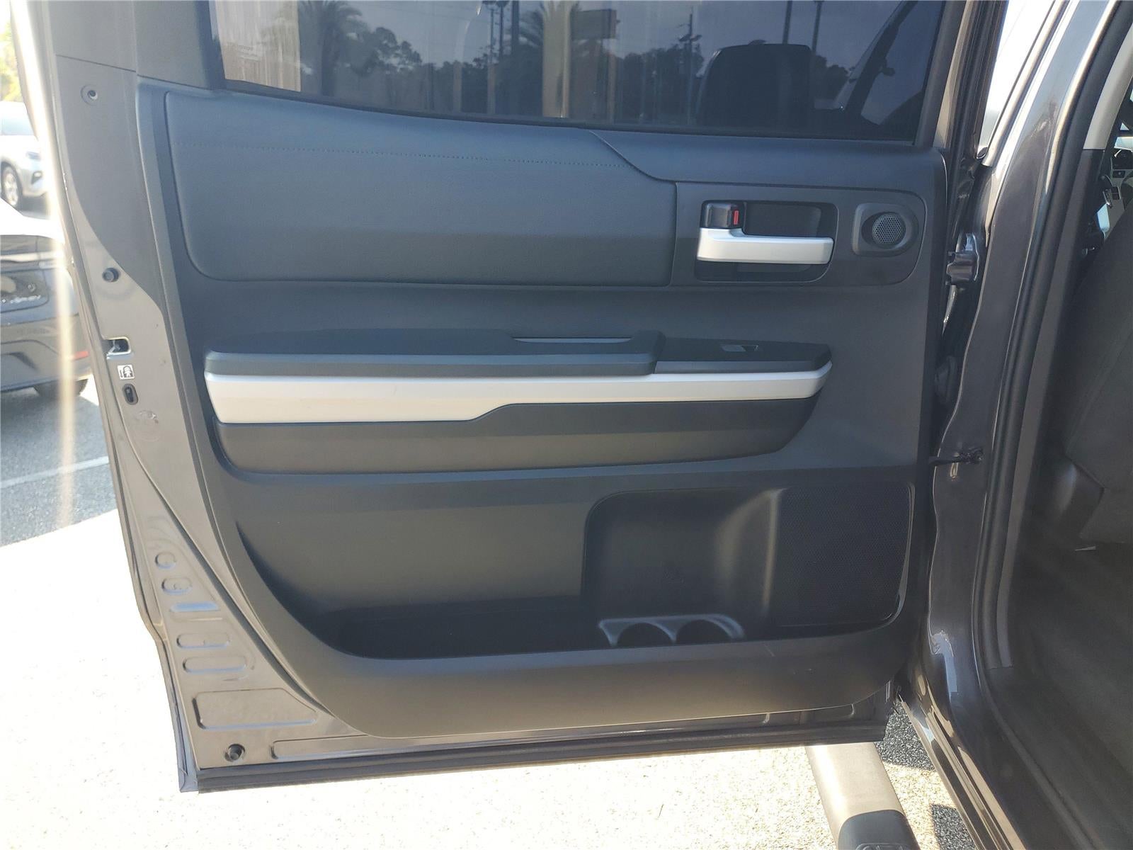 2020 Toyota Tundra 2WD SR5