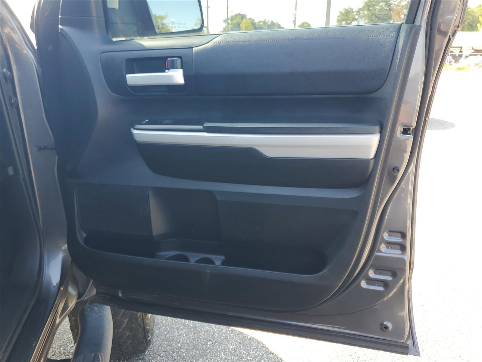 2020 Toyota Tundra 2WD SR5