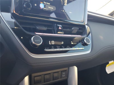 2025 Toyota Corolla Cross Hybrid SE