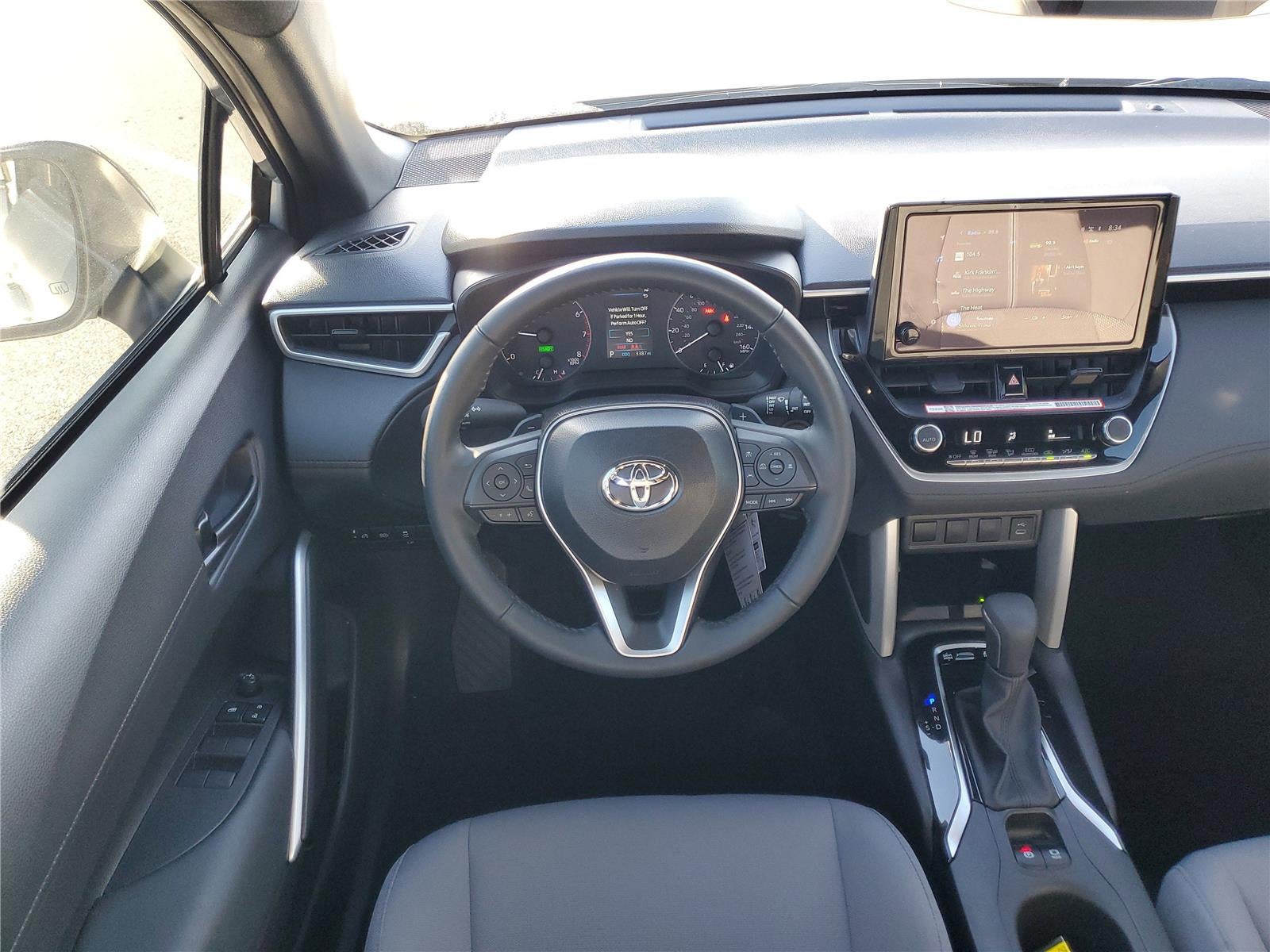 2025 Toyota Corolla Cross Hybrid SE