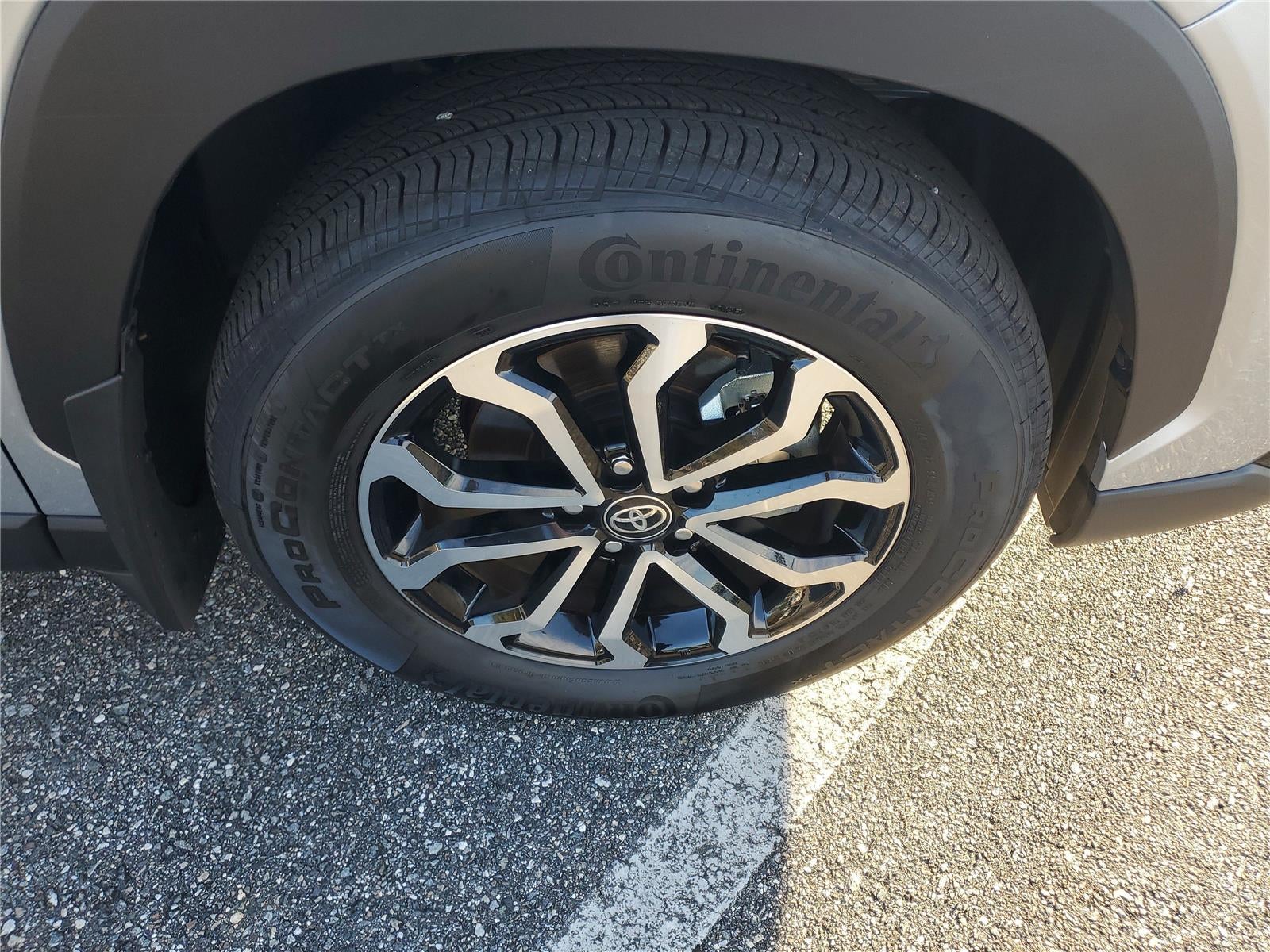 2025 Toyota Corolla Cross Hybrid SE