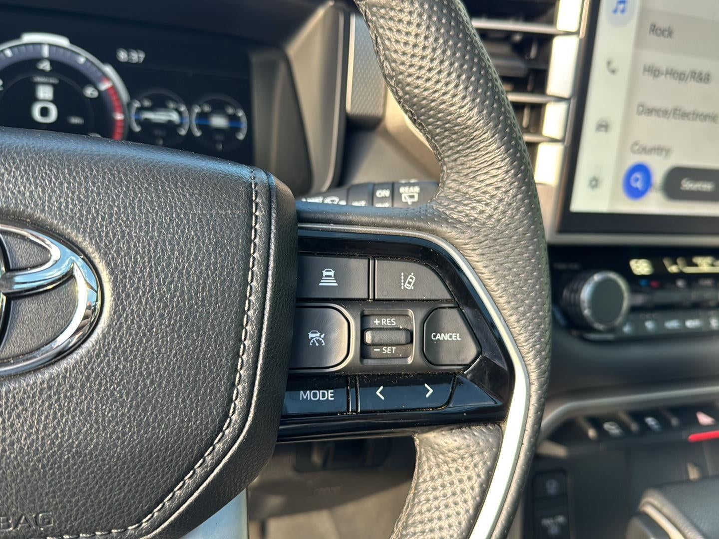 2023 Toyota Sequoia Limited