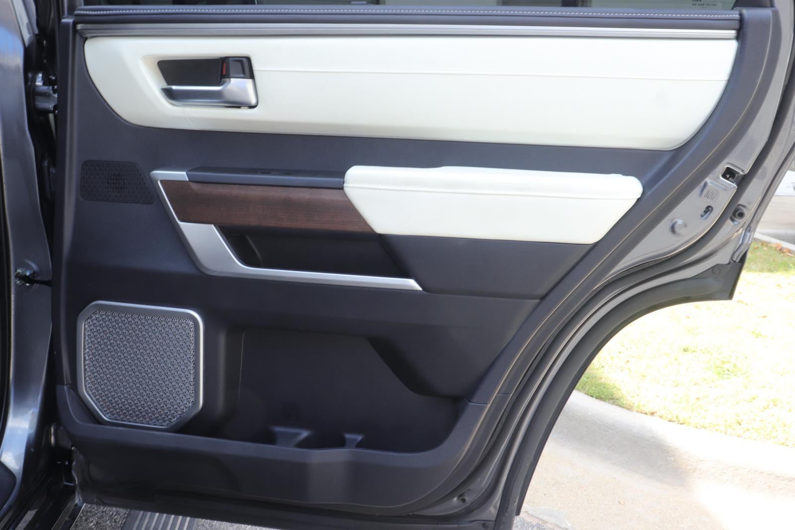 2023 Toyota Sequoia Capstone