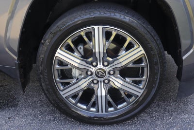 2023 Toyota Sequoia Capstone