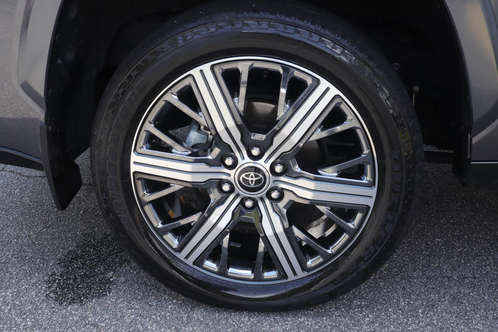 2023 Toyota Sequoia Capstone