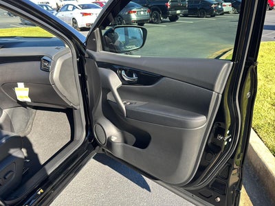 2021 Nissan Rogue Sport SL