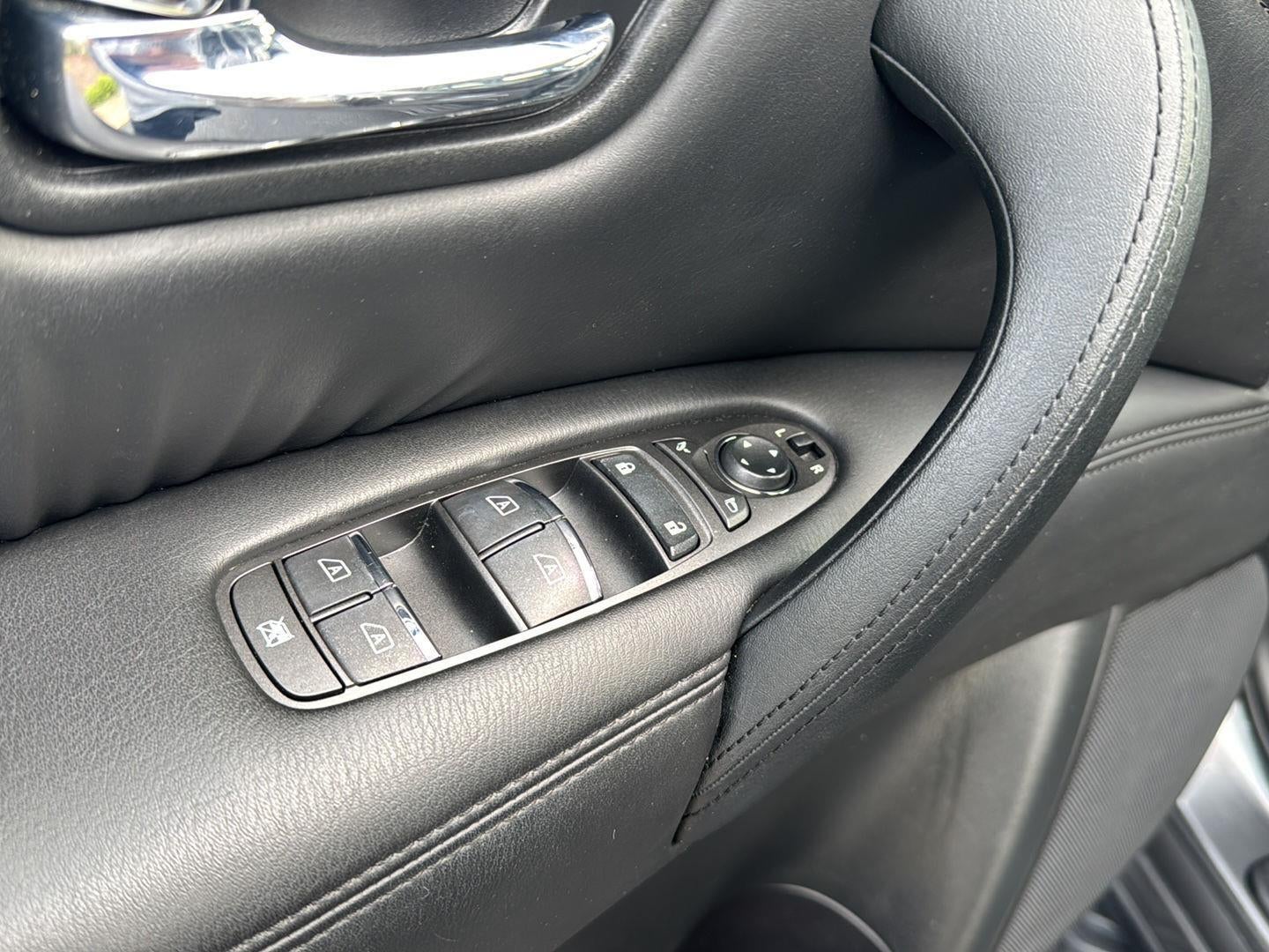 2023 Nissan Armada SV