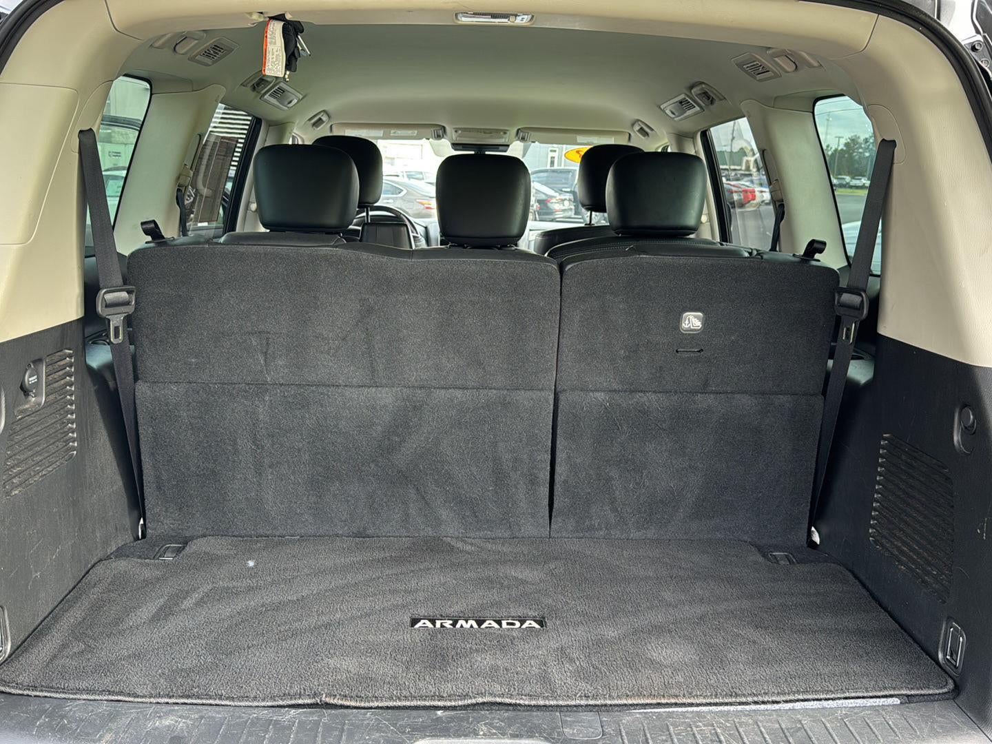 2023 Nissan Armada SV