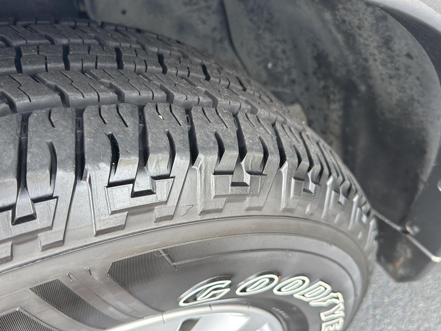 2023 Nissan Armada SV