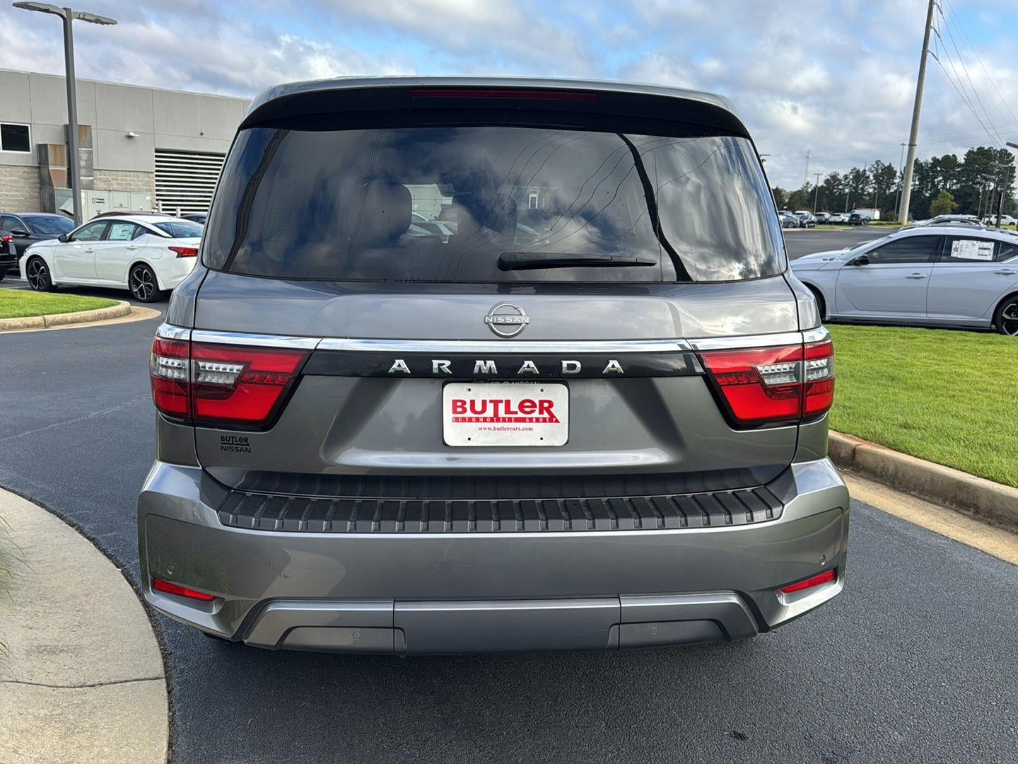 2023 Nissan Armada SV