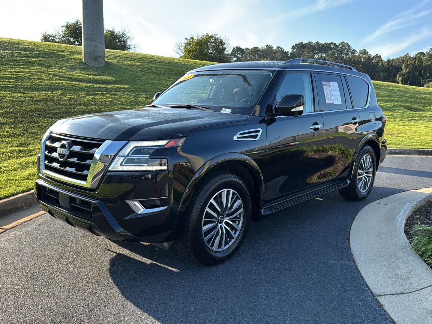 2023 Nissan Armada SL