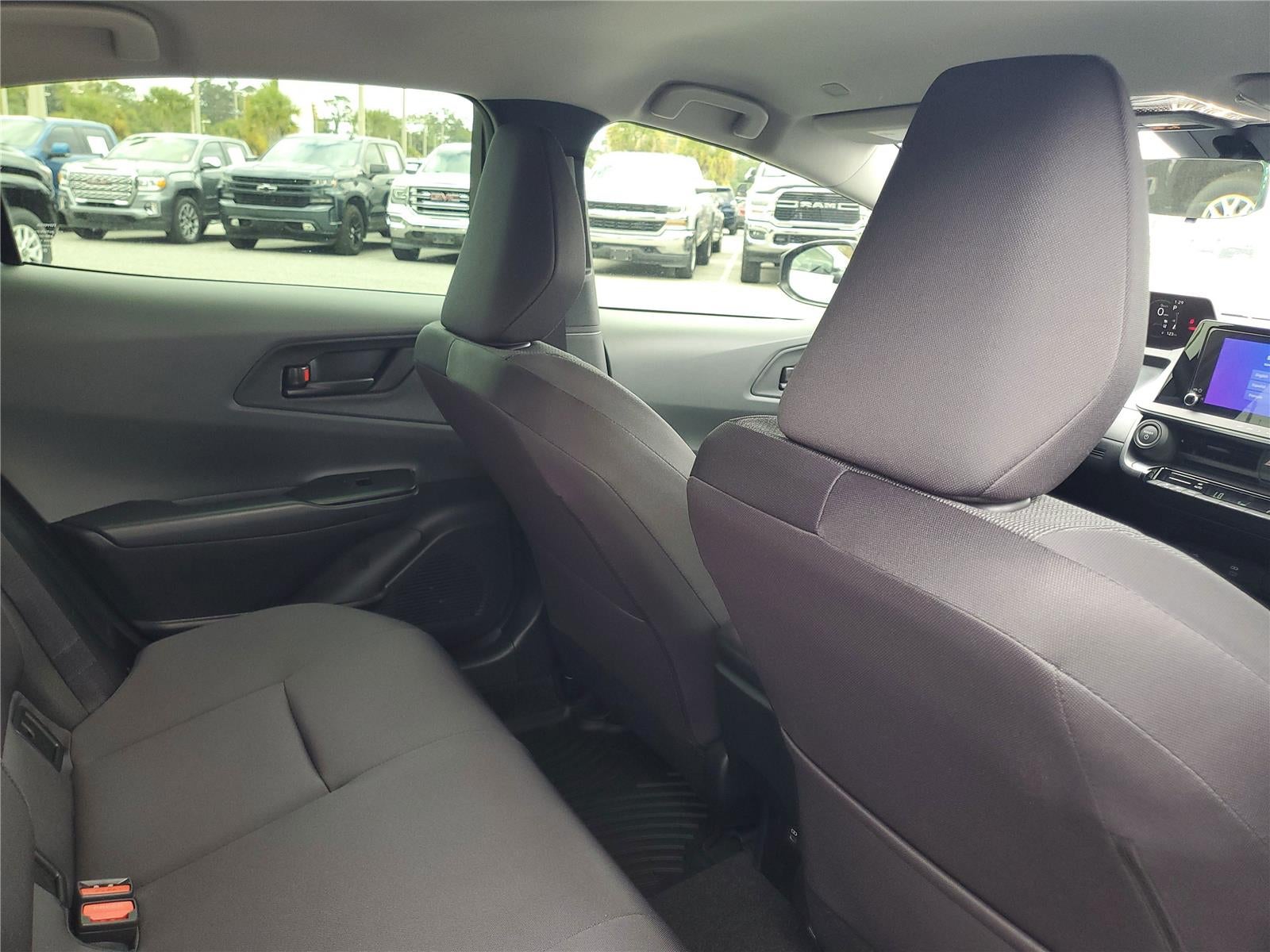 2025 Toyota Prius LE