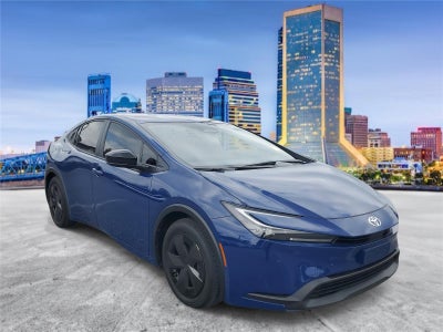 2025 Toyota Prius LE