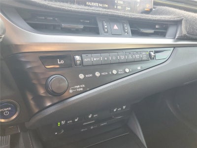 2019 Lexus ES ES 300h Luxury