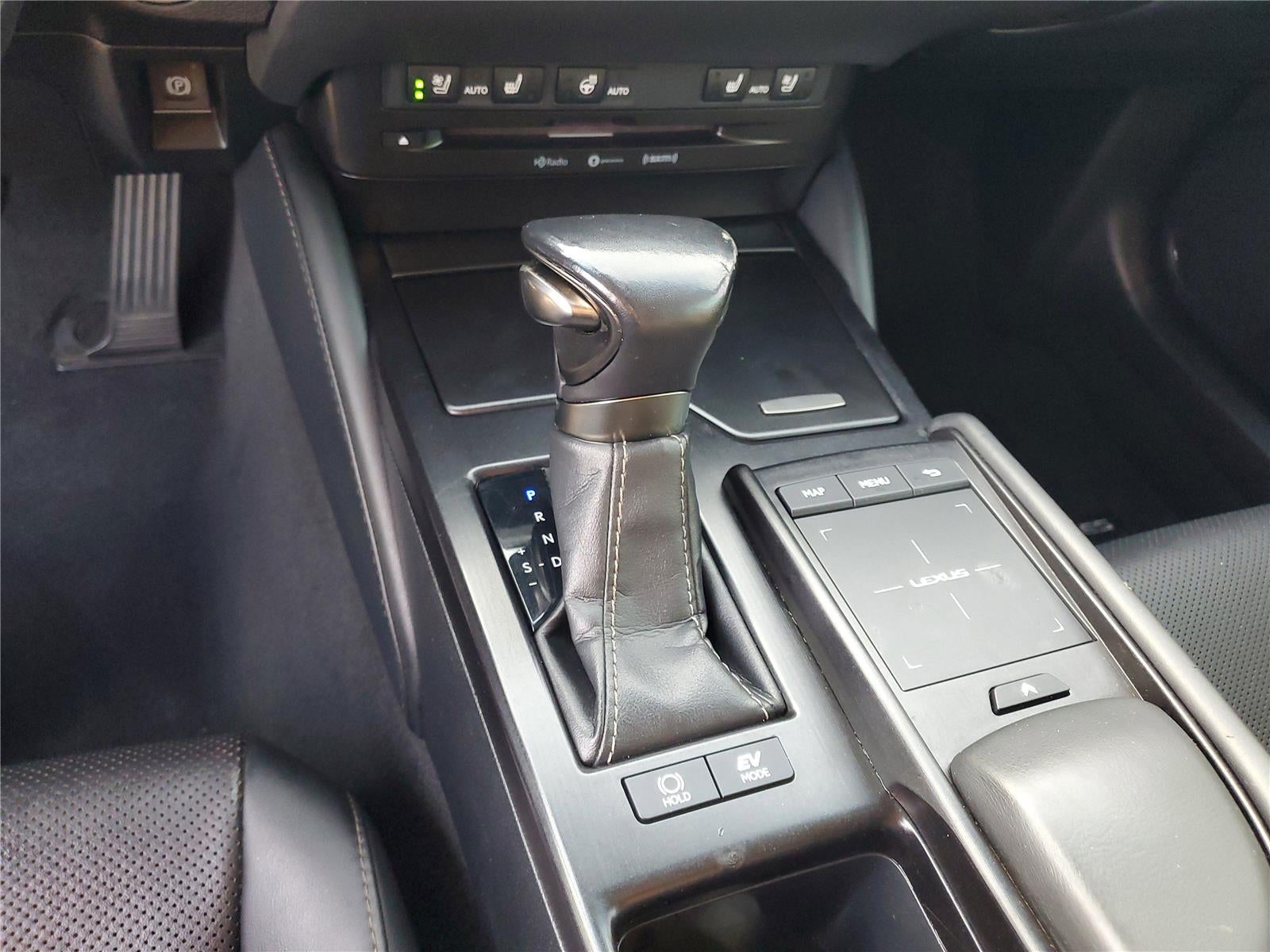 2019 Lexus ES ES 300h Luxury