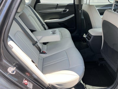 2023 Hyundai Sonata Hybrid Limited