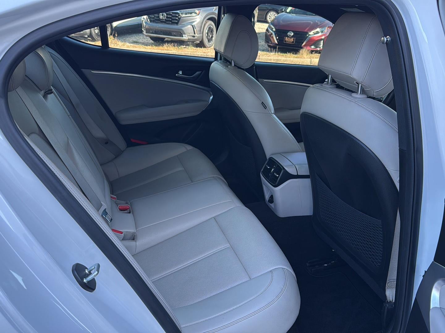 2022 Genesis G70 2.0T