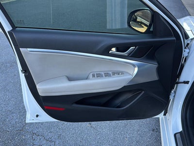 2022 Genesis G70 2.0T