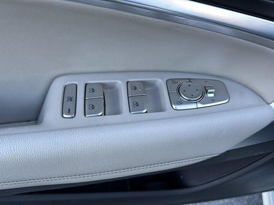 2022 Genesis G70 2.0T