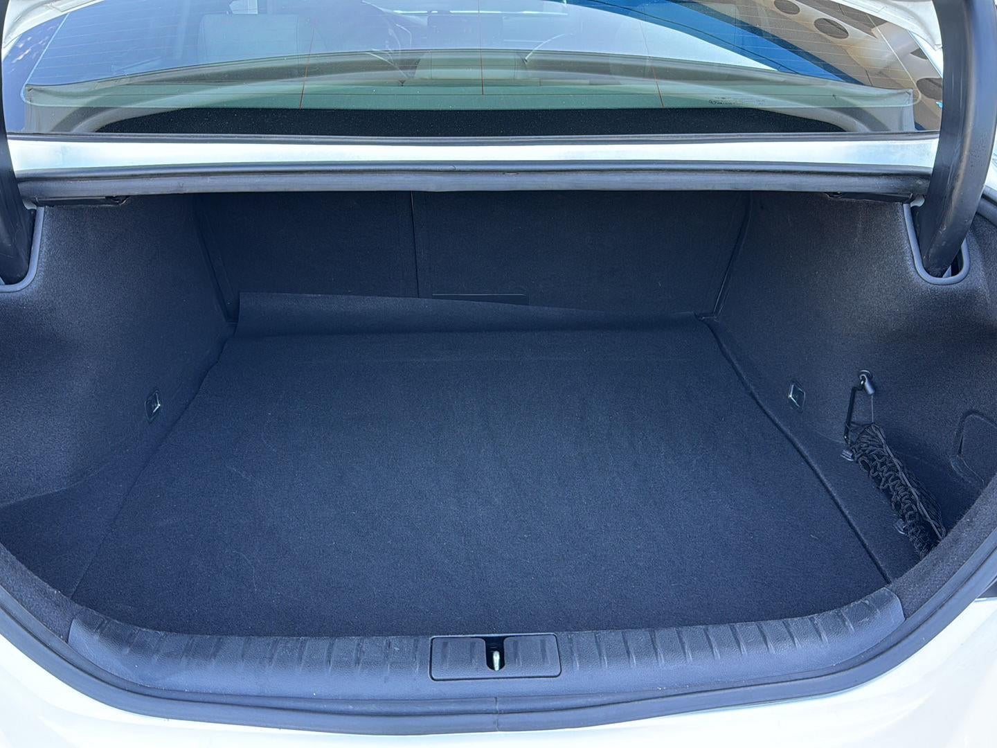 2022 Genesis G70 2.0T